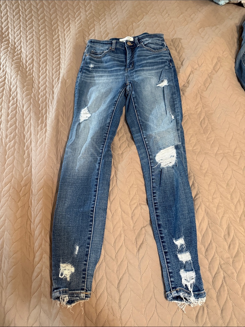 BKE Women's Distressed Blue Skinny Jeans